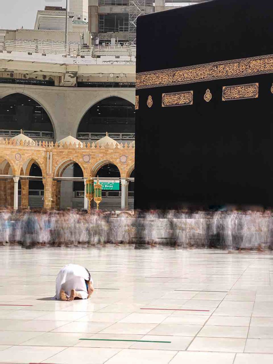"وإني يا الله أرغبُ بعمرة عاجلة ، أغسل بها روحي ، اللهم بلغني مكة" ♥️