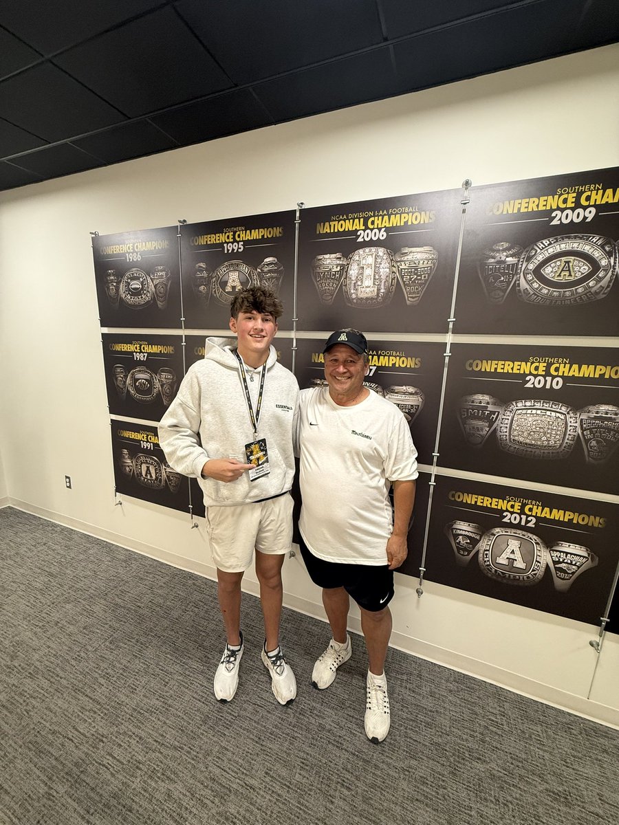 Oscar Sloan 4⭐️ tweet media