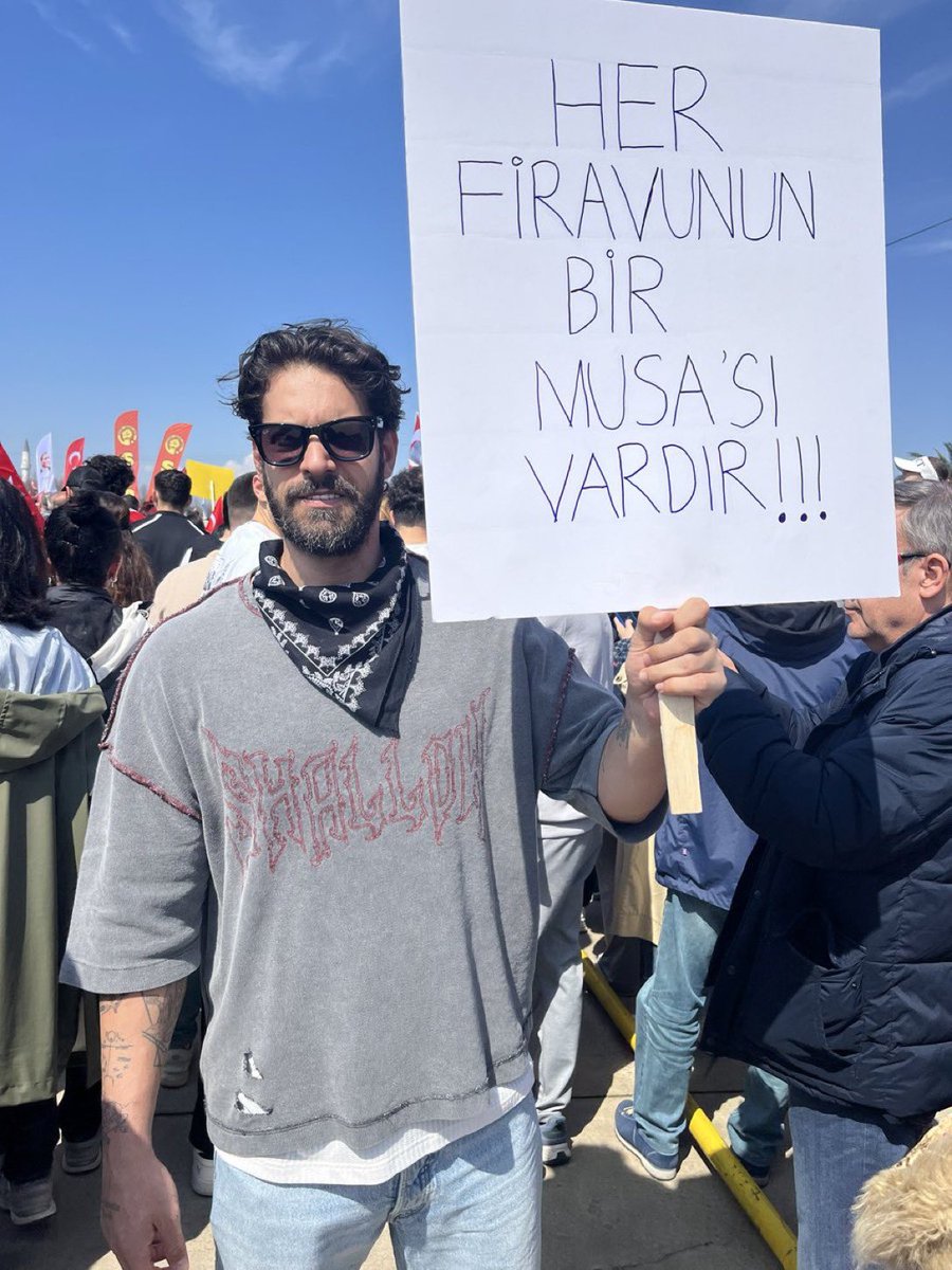 Kardeş Firavun sizsiniz zaten.