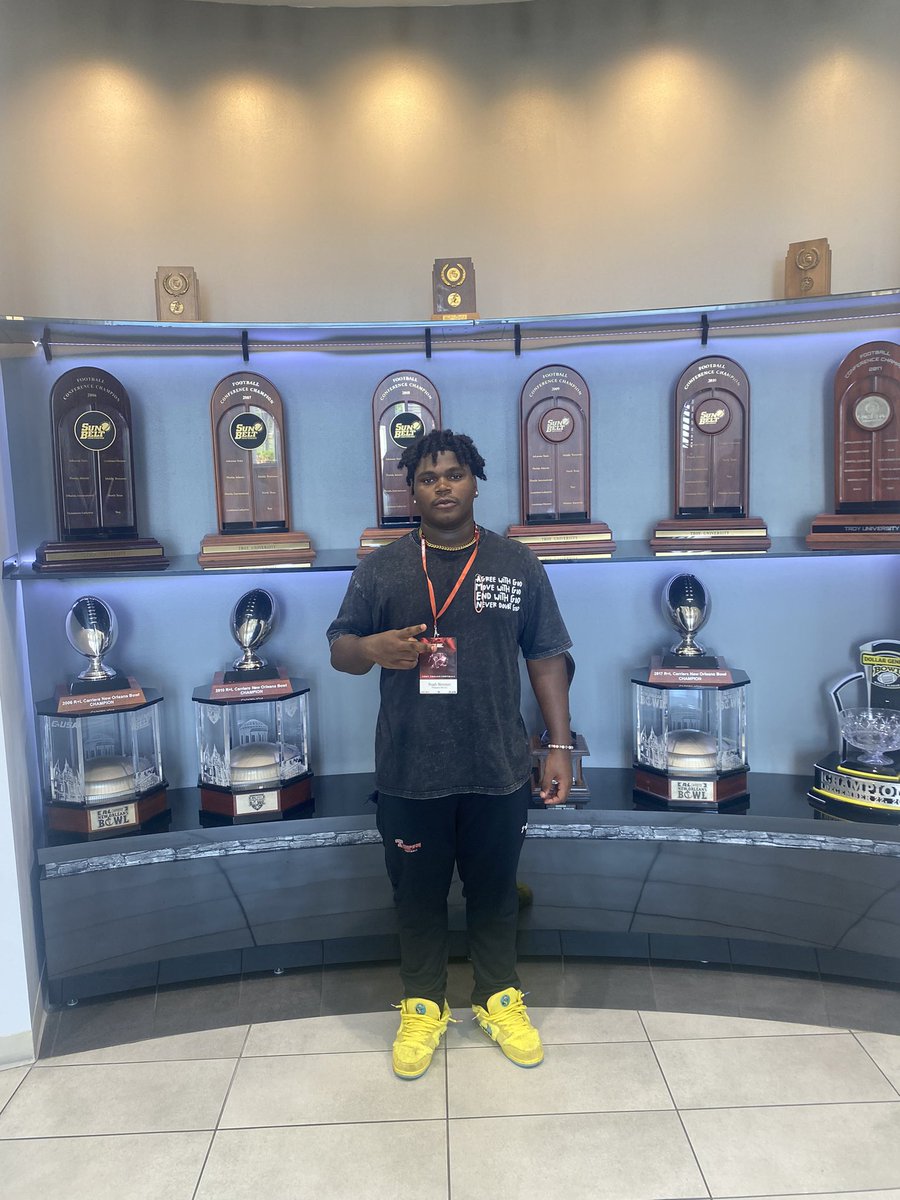 Had a great time down in Troy today , cant wait for spring ball to get kicked off. 
Appreciate the great hospitality &amp; atmosphere!! <a href="/joe_discher/">Joe Discher</a> <a href="/CoachJMann919/">Justin Manning</a> <a href="/TroyRecruiting/">Troy Football Recruiting ⚔️</a> <a href="/coachmarkf/">Mark Freeman</a> <a href="/Coachdefoor2015/">Coach D-4</a> @Coach__12_ <a href="/TDARecruiting/">Touchdown Alabama Recruiting</a> <a href="/ScoutFball/">Larry Rudolph</a> <a href="/HallTechSports1/">Hall-Tech Sports</a>  <a href="/RecruitWarriors/">Thompson Recruiting</a>