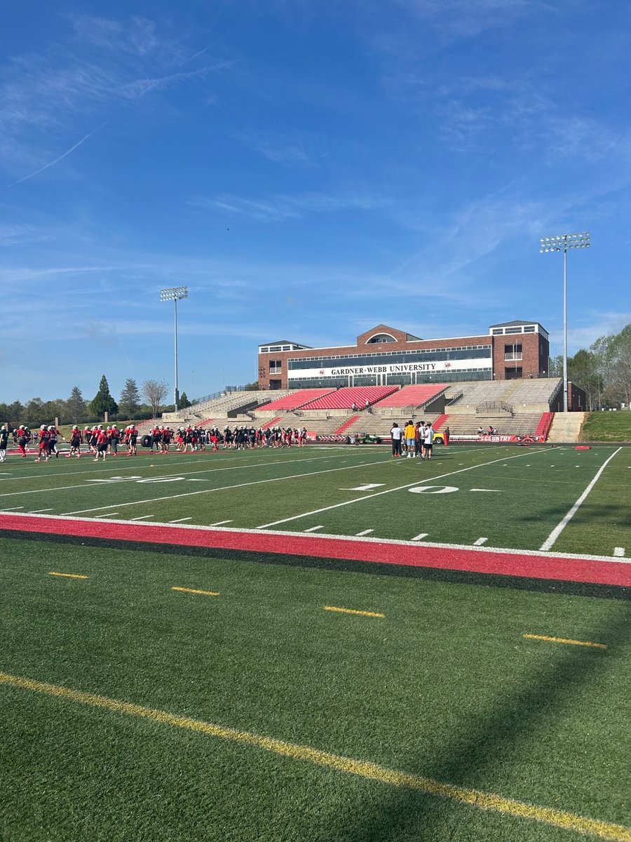 Gardner-Webb Football Spring practice today! Thank you <a href="/CoachCully_GW/">Dean Cullison</a> for the invite! 
<a href="/CoachD_Dillard/">Daniel Dillard</a>