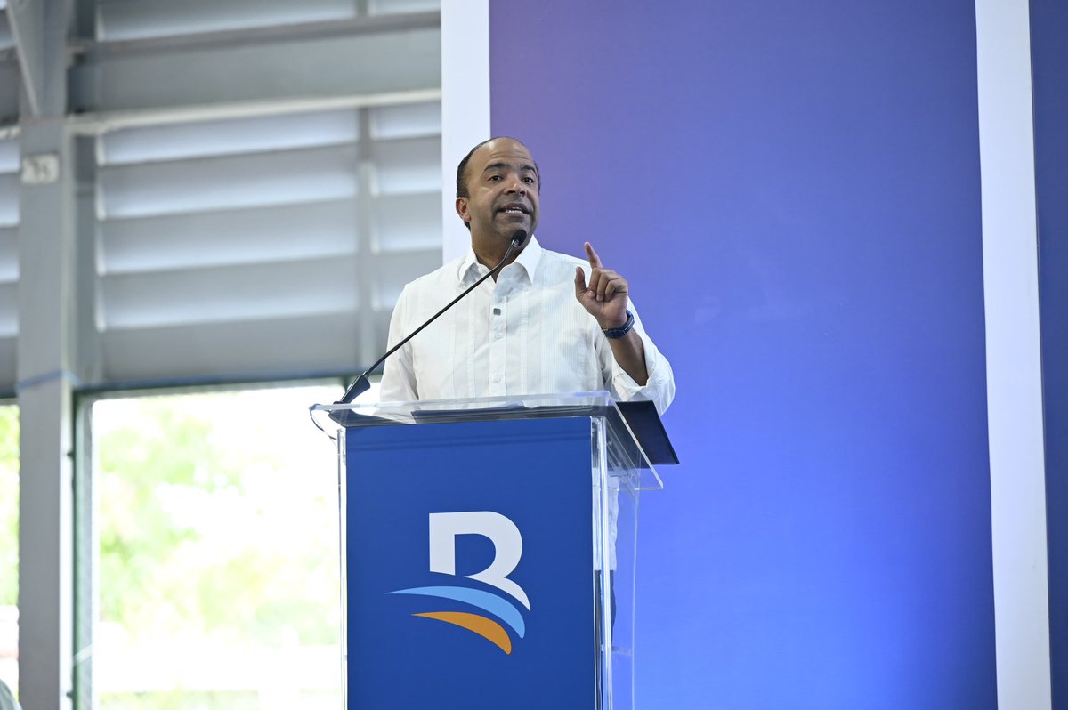 Banreservas lleva jornada de bancarización a comunitarios del Nuevo Domingo Savio – Notidifigal RD notidigitalrd.com.do/banreservas-ll… <a href="/luisabinader/">Luis Abinader</a> <a href="/raquelarbaje/">Raquel Arbaje</a> <a href="/HomeroFigueroaG/">Homero Figueroa</a> <a href="/spereyrarojas/">Samuel Pereyra Rojas</a> <a href="/LuisMinoso/">Luis Ricardo Miñoso</a> <a href="/gabrielmercedez/">Gabriel Mercedes</a> <a href="/EfrenCuello/">Ramón Efren Cuello</a> <a href="/andresvander/">Andrés Vander Horst A.</a> <a href="/shazoury/">Sylvia Hazoury</a> <a href="/MaryFerLoveC/">Maryanne Fernández C.</a> <a href="/BanreservasRD/">Banreservas</a>