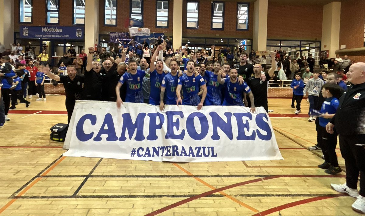 Gracias Chicos!!!
Gracias por tanto esfuerzo, por tanto trabajo, por tantas alegrías y por tanto Fútbol Sala. Que esto no pare!!!
#canteraazul