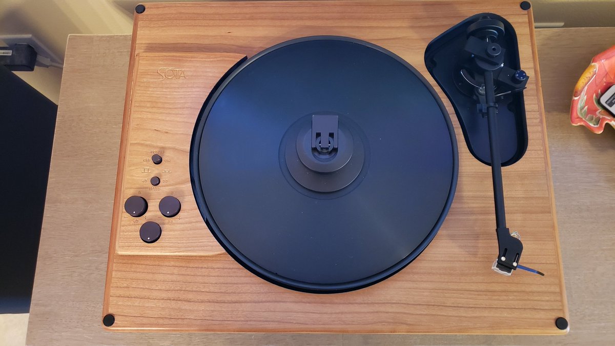 richierigg1's tweet image. I finally finished my SOTA turntable restoration. I purchased it in 1985 and it is now as good or better than new. The restoration cost almost as much as the original purchase price but well worth the investment. A new SOTA with a vacuum platter is $10k without a tonearm and…