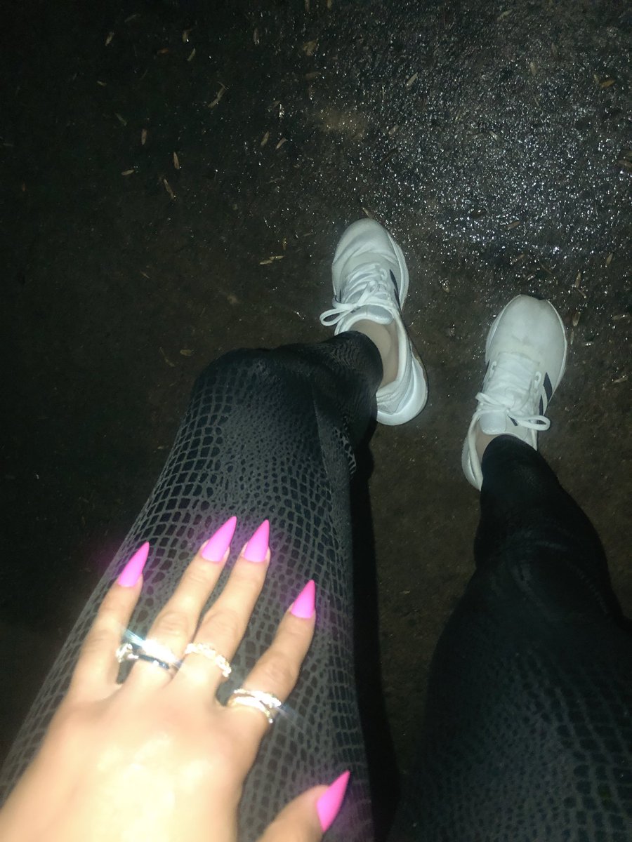 Edremit sahili anlık, yılan desenli deri taytım fark edilmeyecek gibi değil 💃❤️🫦💋🔥