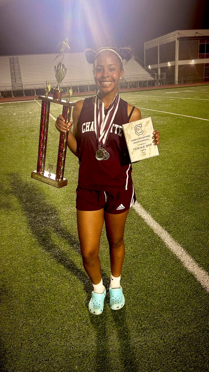 Raven Marrero tweet media