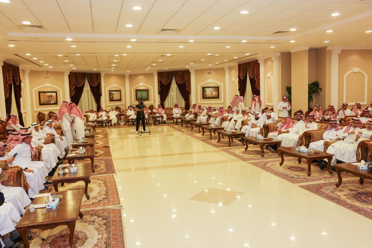 shqra_org's tweet photo. أسرة البواريد تقيم حفلها الخامس لجائزة البواريد للتميّز
شقراء_د.عبدالله المترك
https://t.co/HDCRm9da1s https://t.co/yLuXXQIF5O