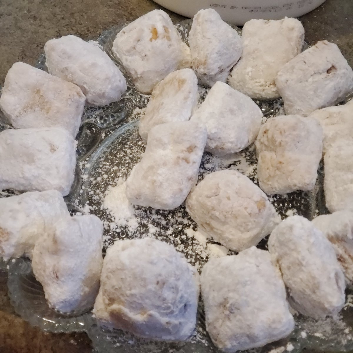 SaintNomadic's tweet photo. I acknowledge your fry bread "scone"
And raise you a batch of French beignets!

#SconeWars
#GeneralConference https://t.co/k4kZAMVdvH