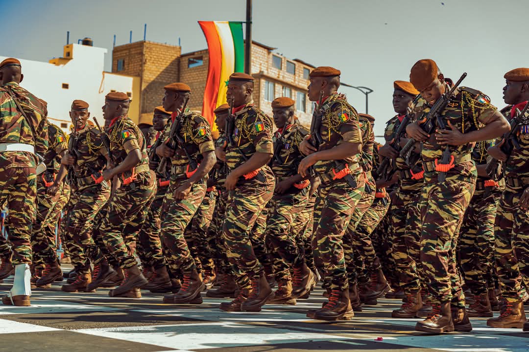Retour en images sur la célébration du 65e anniversaire de l’indépendance du Sénégal.
Le 4 avril 2025, le pays a vibré au rythme de l’unité, de la fierté nationale et du souvenir. 

Quelques moments forts en images.