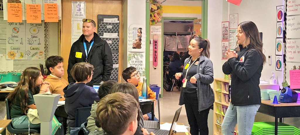 Our 5th graders were excited to see Mr. Fernandez, Ms. Garcia &amp; Ms. Montano from Ensor MS. They came to visit &amp; get to know them. 

Next visit, basketball game during recess! Challenge on! #TeamSISD #AllIn #JustBelieve🐝 #TheLakeFeeder