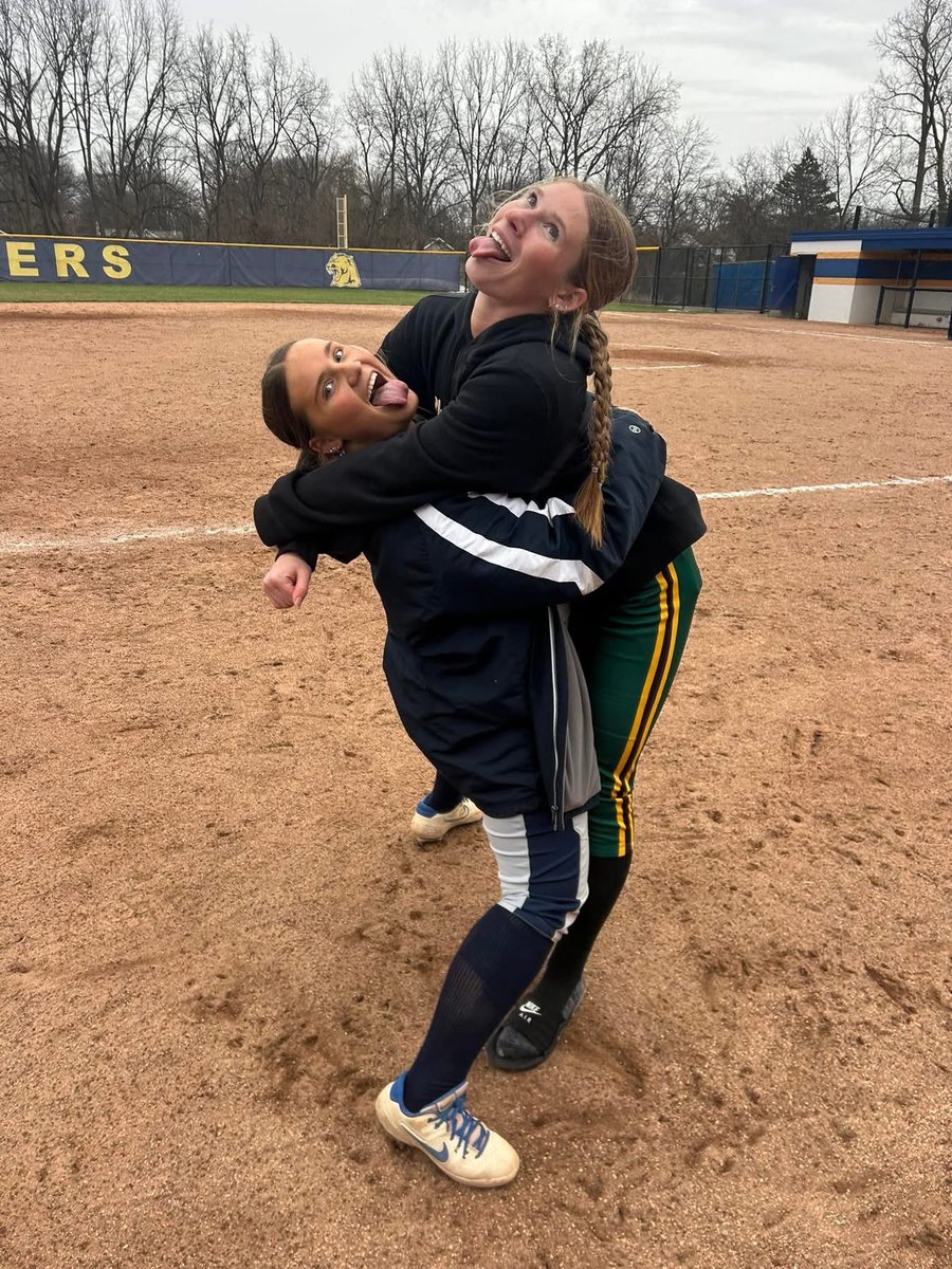 Finesse 16U- Munoz (@finesse2026) on Twitter photo Love the camaraderie here between these 2 travel teammates facing off in an <a href="/NLL_Sports/">Northern Lakes League</a> battle! Eagles vs Panthers as depicted in the first image! πππ <a href="/r_lapoint4/">Raegan</a> <a href="/OliviaHaas2026/">Olivia Haas</a>
<a href="/WhitmerAthletic/">Whitmer Athletic</a> <a href="/ClaySoftball/">ClaySoftball</a> Love the camaraderie here between these 2 travel teammates facing off in an <a href="/NLL_Sports/">Northern Lakes League</a> battle! Eagles vs Panthers as depicted in the first image! πππ <a href="/r_lapoint4/">Raegan</a> <a href="/OliviaHaas2026/">Olivia Haas</a>
<a href="/WhitmerAthletic/">Whitmer Athletic</a> <a href="/ClaySoftball/">ClaySoftball</a>