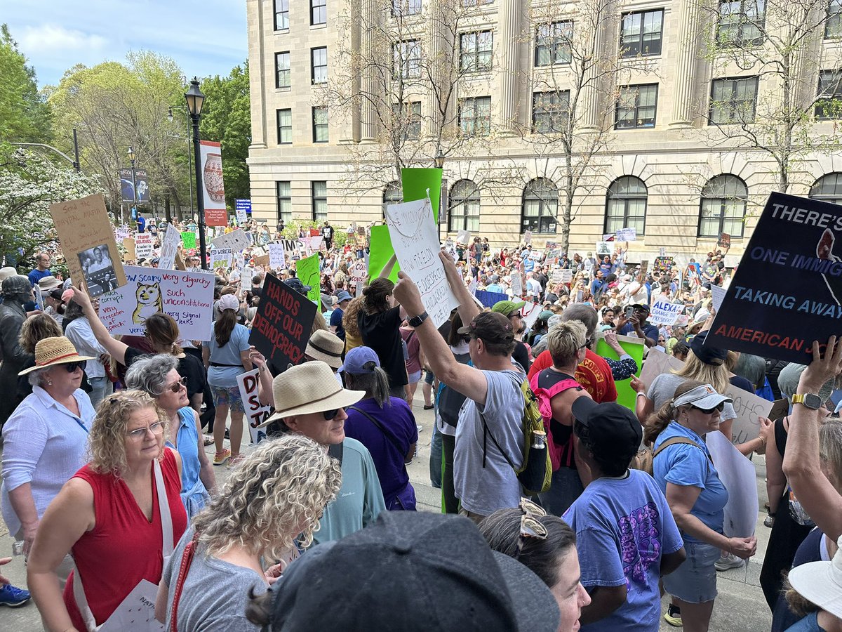 ThisBarbara's tweet image. Great crowd in Raleigh! No idea of crowd size. #HandsOff2025 #HandsOff