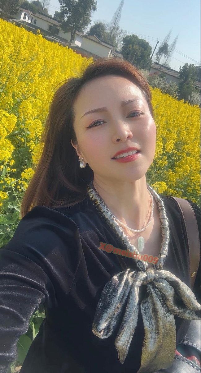 这样的熟女阿姨 就很真实有味道 https://t.co/e39uYbJYHr