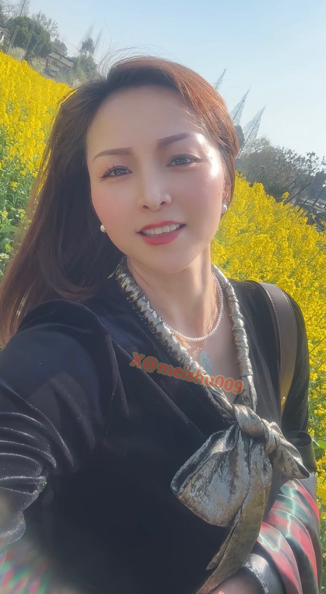 这样的熟女阿姨 就很真实有味道 https://t.co/e39uYbJYHr
