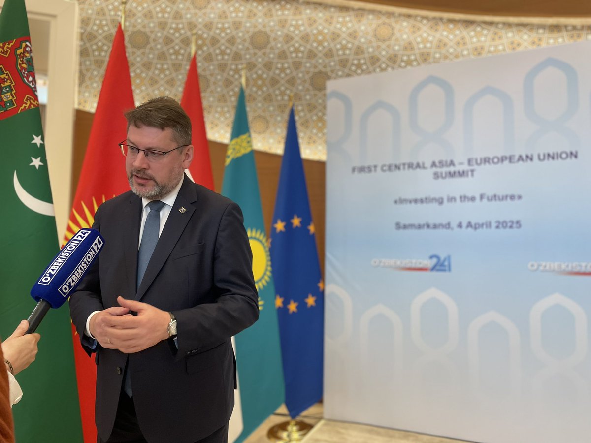 EUSR_CA's tweet photo. Thank you #Uzbekistan for hosting EU-Central Asia Summit🙌🏻

With this we have launched a Strategic Partnership between our regions to unlock the potential of cooperation on transport, CRMs, energy, digitalisation, investment, environment 🤝🇺🇿🇰🇿🇰🇬🇹🇯🇹🇲🇪🇺

🔗https://t.co/zGTsBKdKaN https://t.co/dYTwrQc7XH