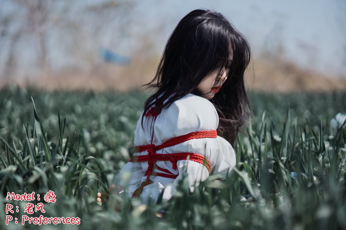 踏春
model：<a href="/bbyin_/">瘾</a>