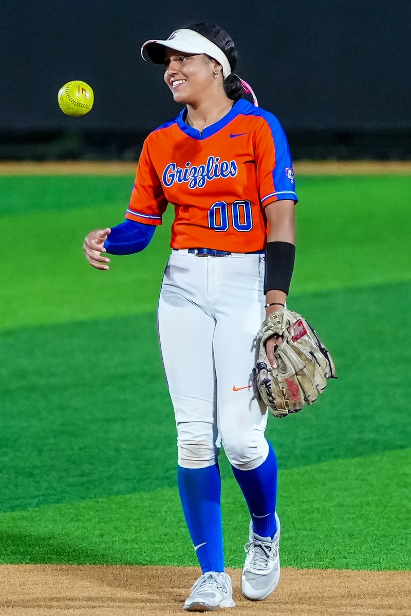 🥎 GRAND OAKS SOFTBALL 🥎

🔦 Athlete Spotlight 🔦

Ava Butler, Senior, Outfield

HOW LONG HAVE YOU PLAYED SOFTBALL: 9 Years

HOW DID YOU GET INVOLVED WITH SOFTBALL: When I was younger, I tried every sport and fell in love with softball

FAVORITE MOMENT PLAYING SOFTBALL IN HIGH