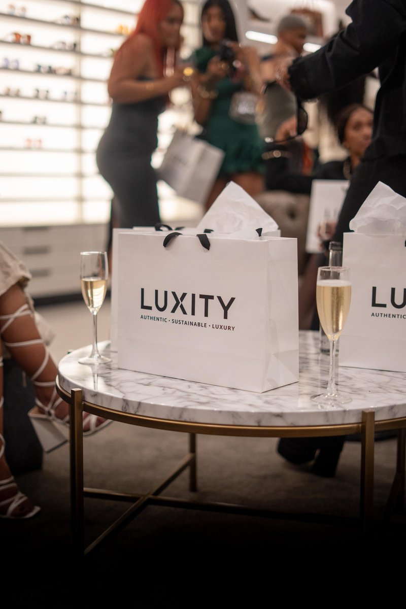 LUXITY’S GLITZY LAUNCH: Where high society, champagne, and designer bags reign supreme. Click on the link for more.
newssa.co.za/2025/04/05/lux…
