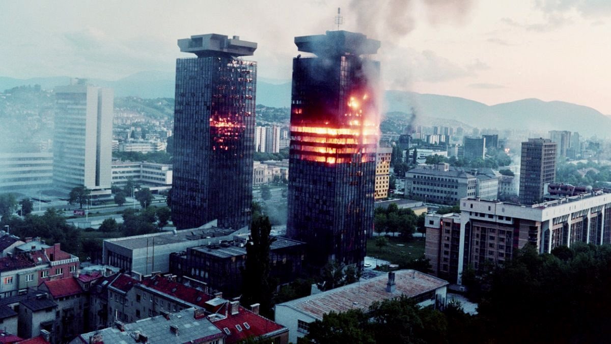 🇧🇦 Precisely 33 years ago the siege of our beloved #Sarajevo began. The indiscriminate bombing of thousands. Amongst others my own loved ones. 1425 days of horror, in which the #Serb aggressor forces killed at least 11.541 Sarajevans of whom 1,601 were children. Today these same