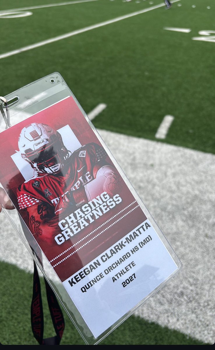 Nephew on his first visit 🔥🔥🔥 <a href="/KeeganCM1/">Keegan Clark-Matta</a>  (6’1 ATH BTW)   

Appreciate you <a href="/480Cares/">480Club</a> 🤞🏼