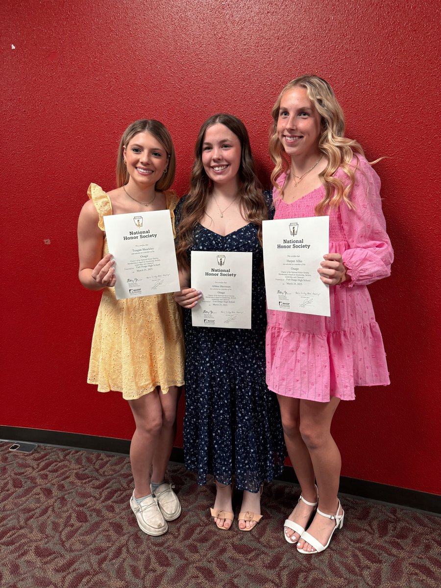 Harper Allin 2027 RHP/1B (@allinharper) on Twitter photo Iβm honored to be inducted into NHS as a result of my hard work in and out of the classroom! <a href="/Wigs_Dragon_SF/">Select Fastpitch 15U Wigs</a> <a href="/ejonesrockchalk/">Eric Jones - Select Fastpitch</a> <a href="/cnote1616/">βπ πππ β</a> <a href="/TheCoachWigs/">Rich Wieligman</a> Iβm honored to be inducted into NHS as a result of my hard work in and out of the classroom! <a href="/Wigs_Dragon_SF/">Select Fastpitch 15U Wigs</a> <a href="/ejonesrockchalk/">Eric Jones - Select Fastpitch</a> <a href="/cnote1616/">βπ πππ β</a> <a href="/TheCoachWigs/">Rich Wieligman</a>