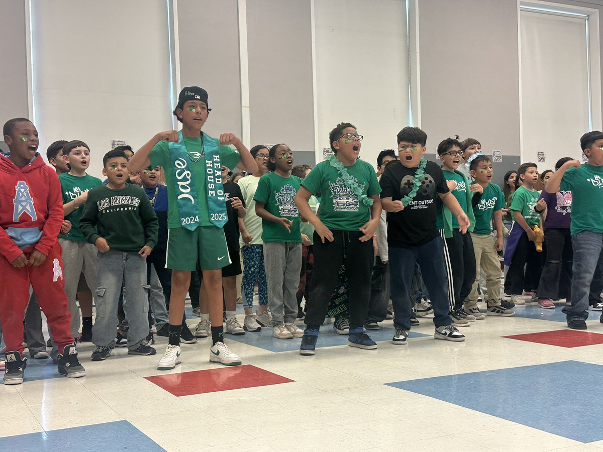 ✨Ⓢⓗⓔⓛⓛⓨ Ⓜⓐⓓⓡⓘⓓ tweet media