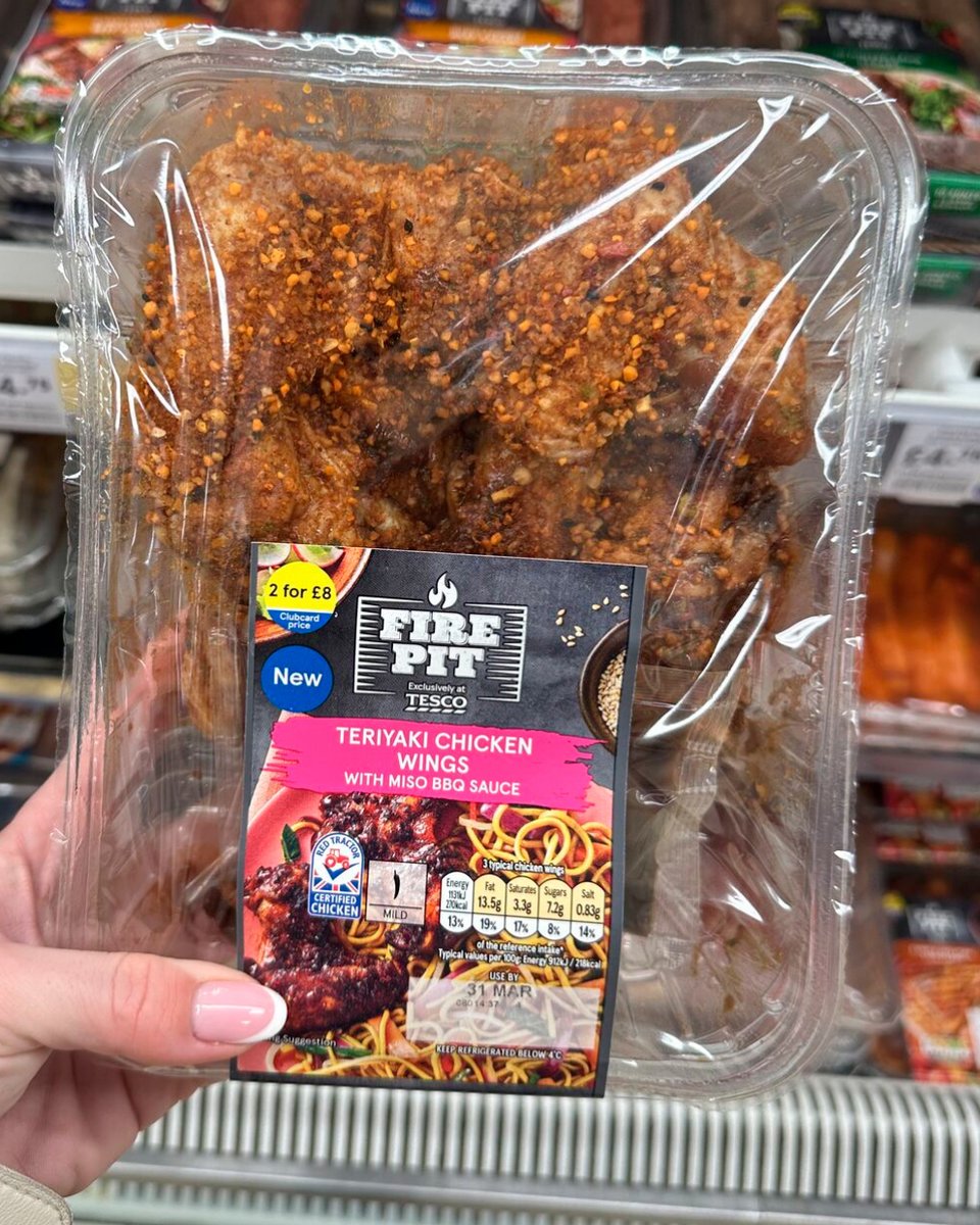 Even though it was grey outside last winter, we had a blast in the sun 🌞 redesigning the photography for Tesco's 🔥 Fire Pit packaging range, working on over 30 SKUs. A big thanks to the dedicated teams: