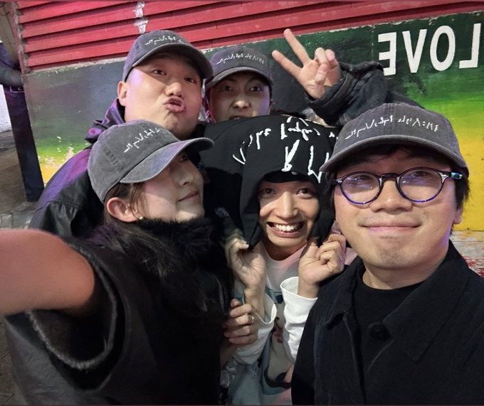 GnyMN7TXgAAbrQh?format=jpg&name=small