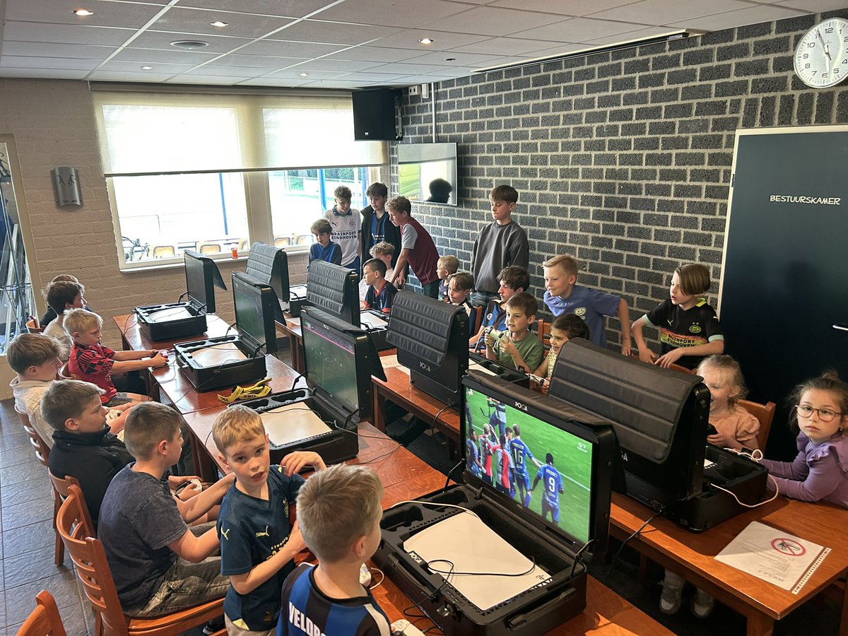 Vanavond organiseren wij een FC 25 toernooi voor de jeugd van sv DWSH 18 in Wilbertoord #wilbertoord #eafc #fc25 #playstation5 #poga #svdwsh @svdwsh18