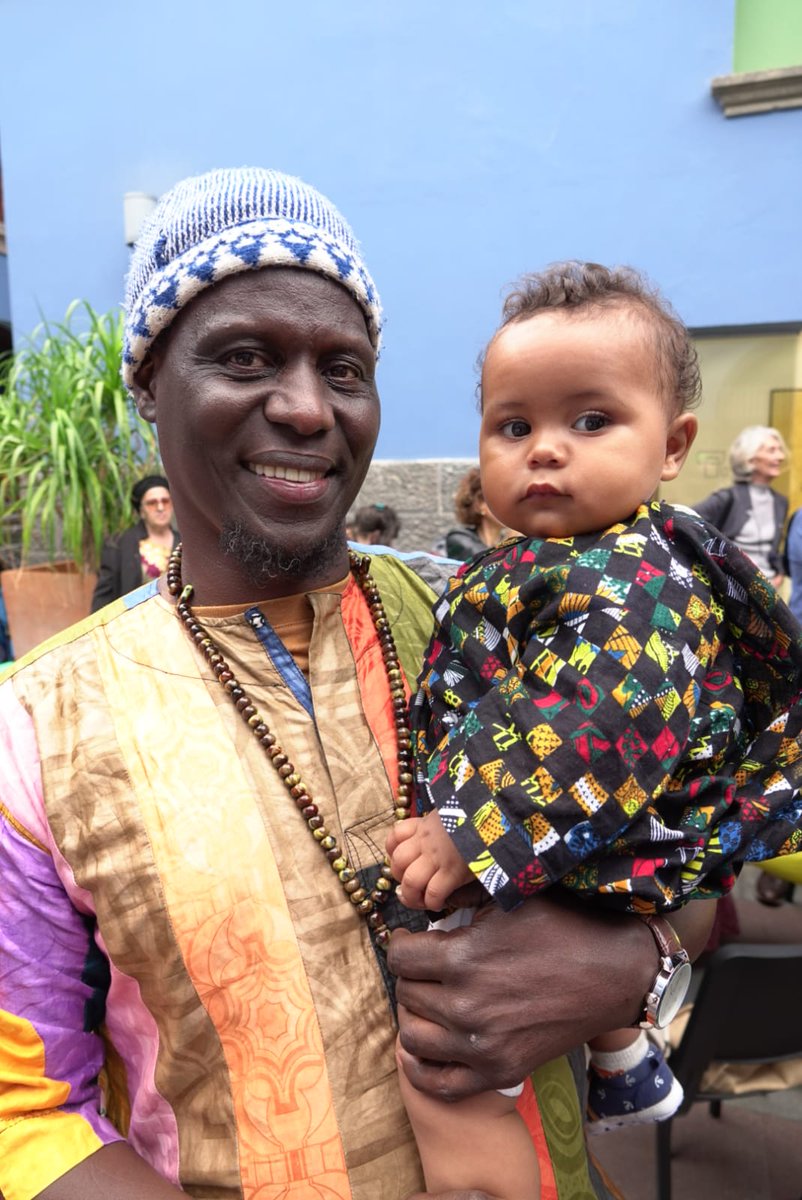 Los senegaleses celebran hoy en <a href="/Casaafrica/">Casa África</a> su Día de la Independencia. Lleno en el patio para bailar mbalax y comer buen thieboudienne.