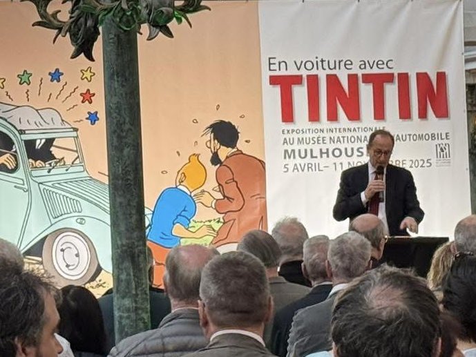 bruno_fuchs's tweet photo. Tintin met les gaz au musée de l’Automobile de #Mulhouse🚗💨

Très heureux de vous annoncer le lancement de l’exposition "En voiture Tintin !", un voyage entre les véhicules dessinés par Hergé et les modèles réels qui les ont inspirés.
À voir absolument ! #Tintin #MuséeAutomobile https://t.co/bSjYjBzApR