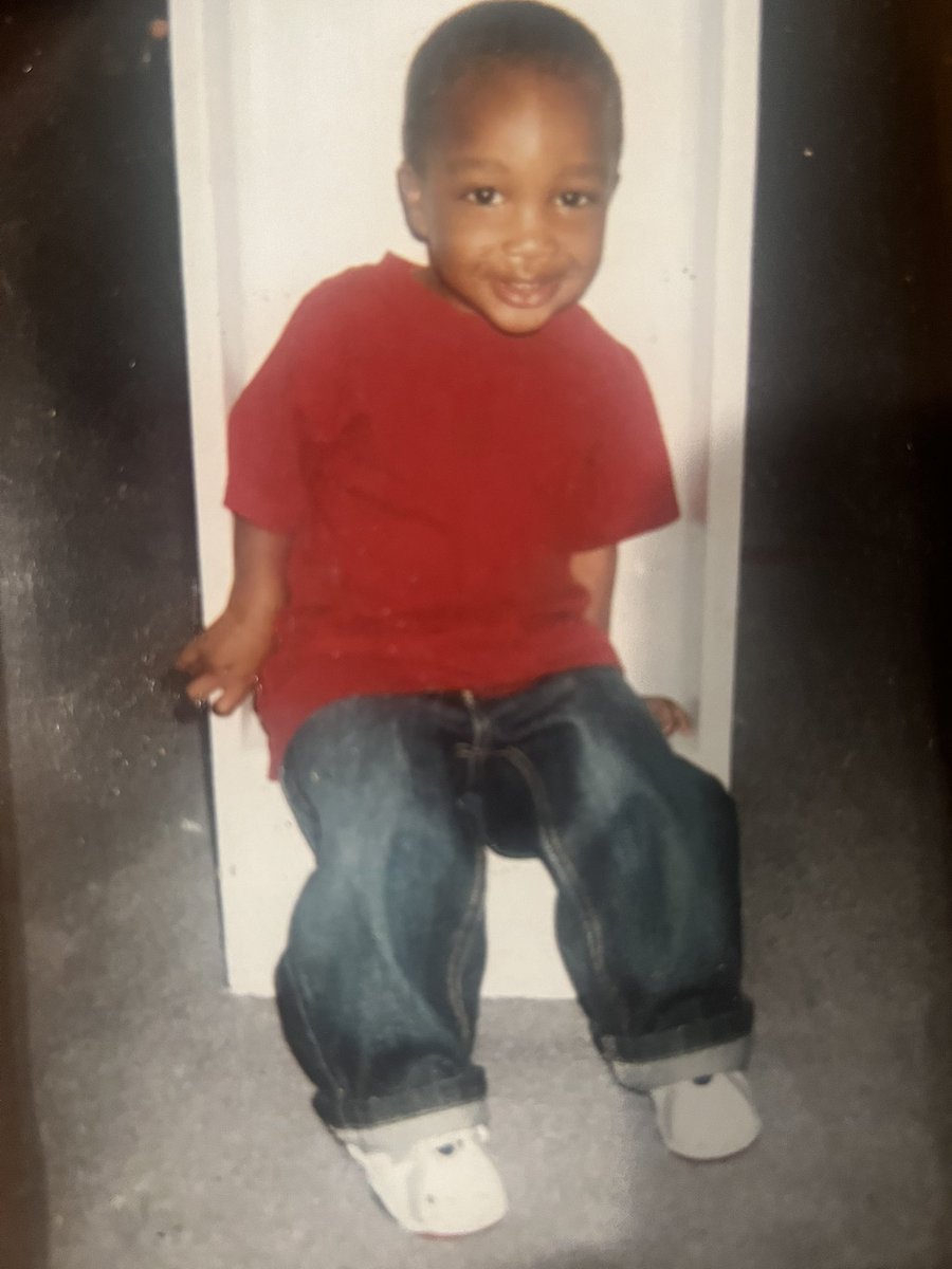 dariusmartin_13's tweet image. Bless to see another year🎂🙏🏾