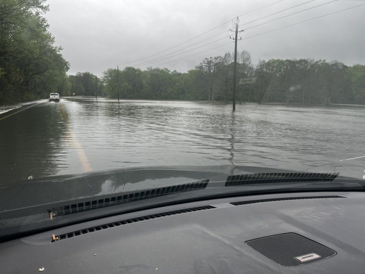 Benson97559Mike's tweet photo. @ryanhallyall  flooding around Cabot, AR https://t.co/sQUTuvT7Mi