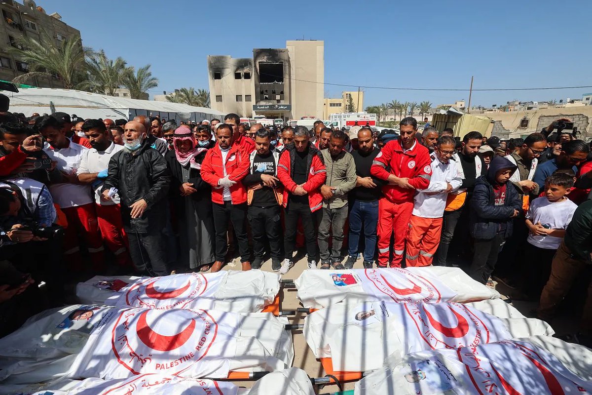 KavitaAlguMD's tweet photo. 12/ When is the right time to talk about 🇨🇦’s involvement in 🇮🇱’s genocide of the 🇵🇸 people? 

That time has long past. 

But @MarkJCarney @liberal_party @melaniejoly @gary_srp @BillBlair @CanadaFP must act now to implement a true two way #ArmsEmbargo, uphold what little is left of international law, and show that every person is deserving of protections, safety, and freedom. 

#FreePalestine

📷: @PalestineRCS