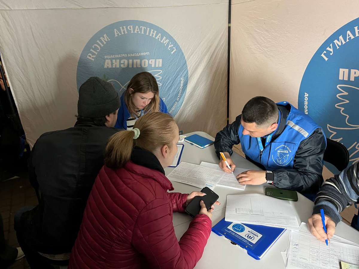 Federico Sersale (@sersalefederico) on Twitter photo 19 people, including 9 children, were killed in a Russian missile strike on Kryvyi Rih. Dozens more were injured. Destroyed homes, ended lives, shattered families…
<a href="/UNHCRUkraine/">UNHCR Ukraine</a> <a href="/MissionProliska/">NGO Proliska</a> <a href="/R2Protection/">Right to Protection</a> on the ground since night supporting those in need. 19 people, including 9 children, were killed in a Russian missile strike on Kryvyi Rih. Dozens more were injured. Destroyed homes, ended lives, shattered families…
<a href="/UNHCRUkraine/">UNHCR Ukraine</a> <a href="/MissionProliska/">NGO Proliska</a> <a href="/R2Protection/">Right to Protection</a> on the ground since night supporting those in need.