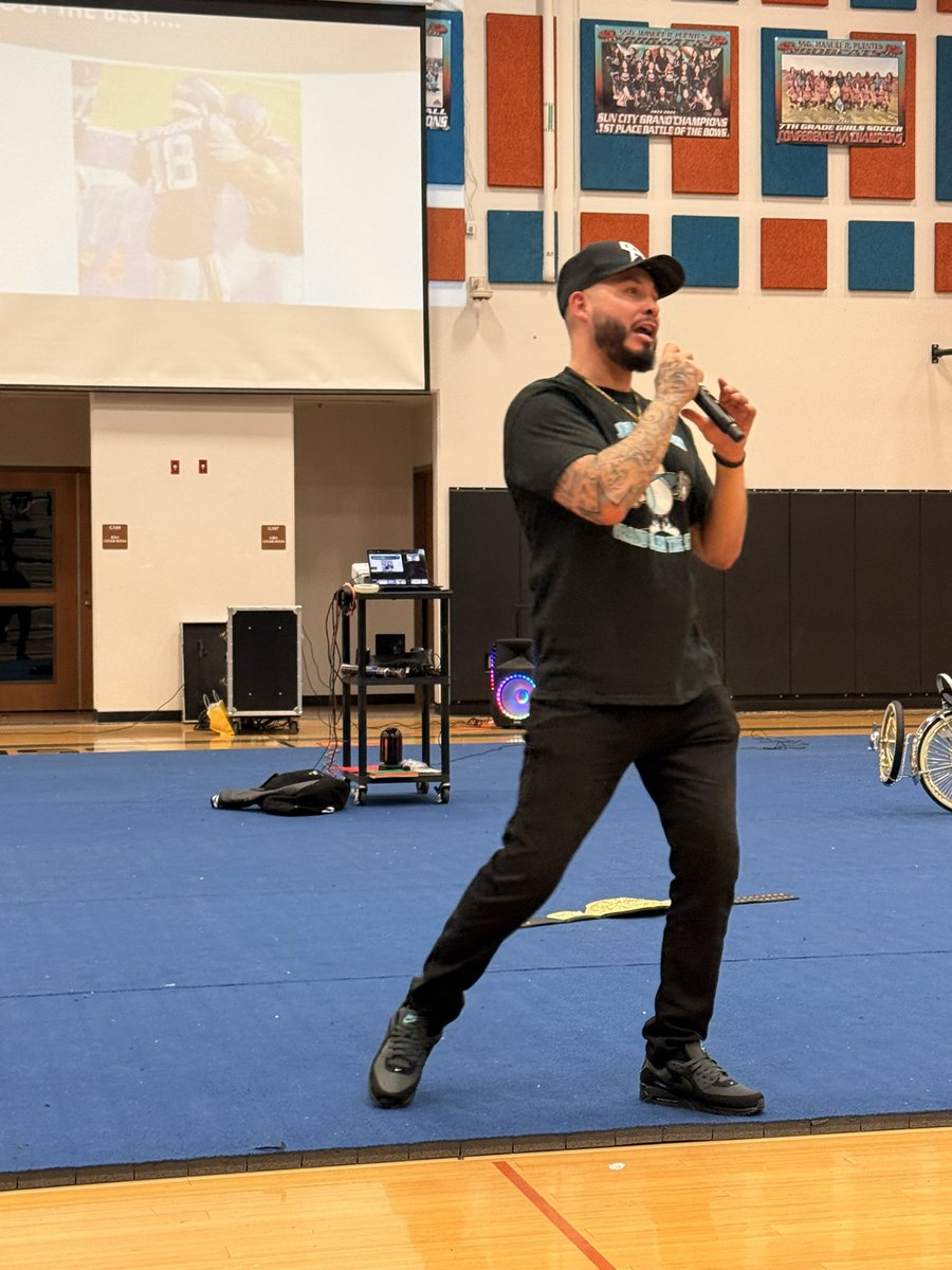 Butler_ES's tweet photo. Huge thanks to Dr. Rick Ramirez @rickramirez915 for energizing and inspiring our scholars at today’s pep rally! Your words lit a fire as they gear up for the big STAAR test. We’re ready to shine! #STAARStrong #Inspiration #ThankYouDrGarcia #MLButler https://t.co/L41Knj5xKx
