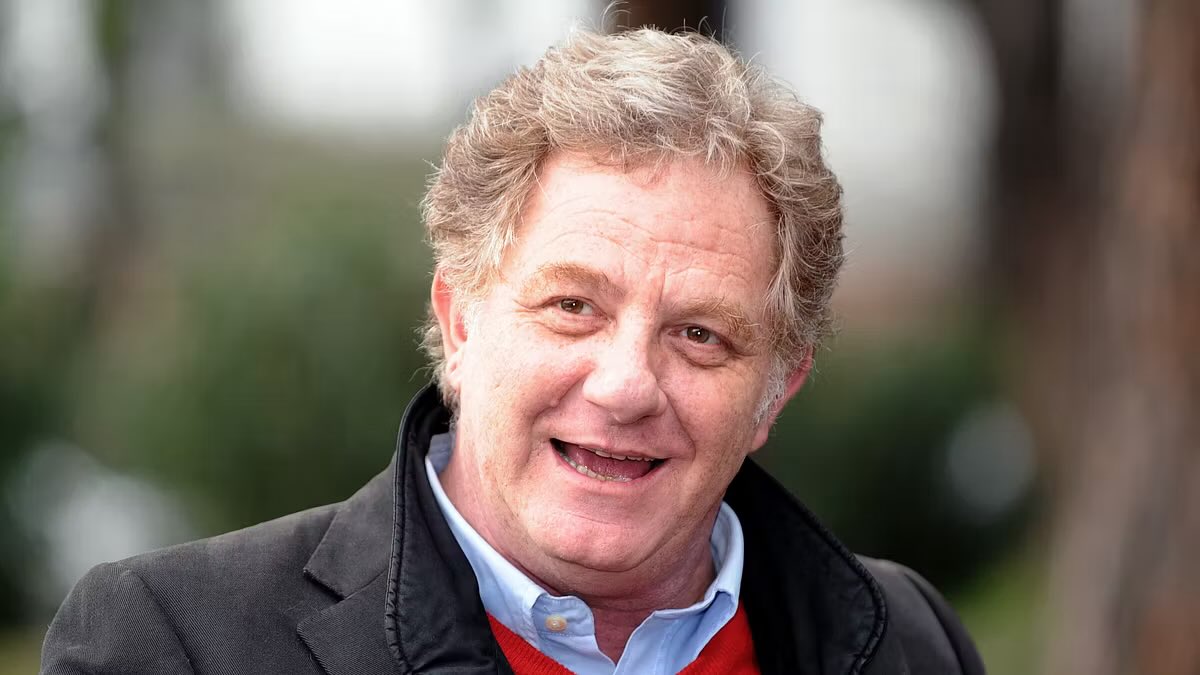 TCDSTV's tweet image. Si è spento all’età di 72 anni Antonello Fassari, il nostro amatissimo Cesare Cesaroni.