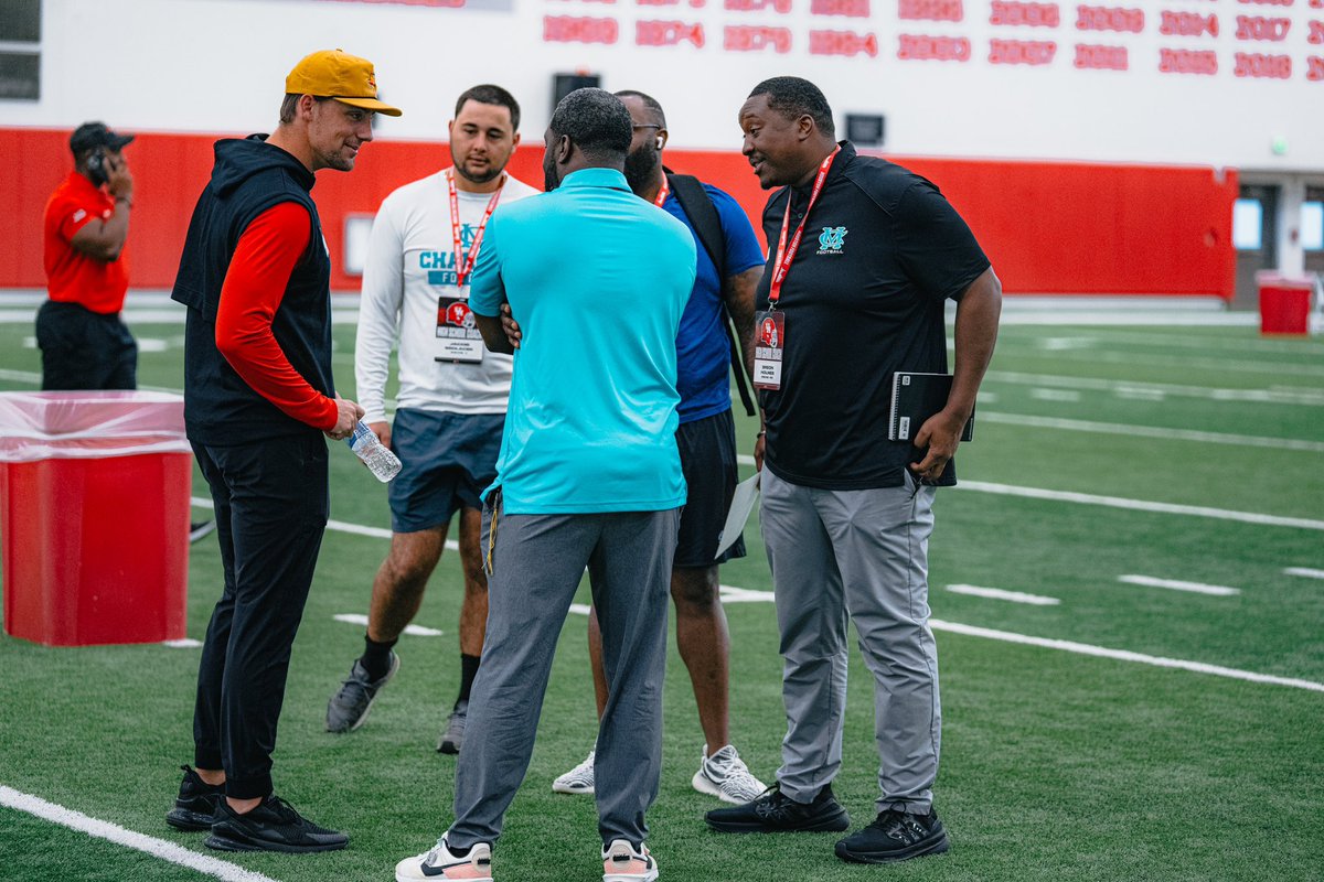 Houston Football tweet media