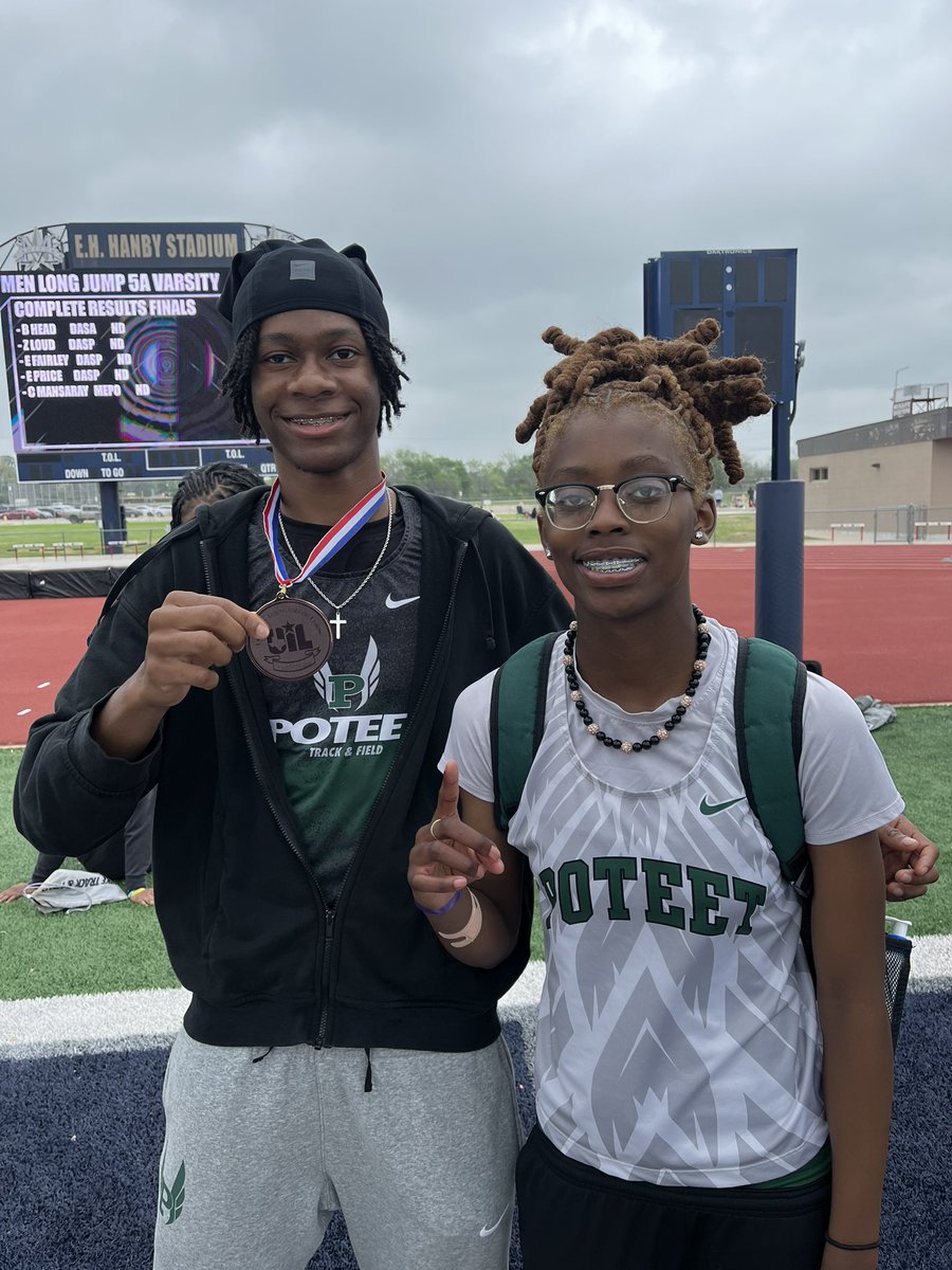 This year I was blessed to be able to coach a group of high jumpers that wanted to win! V-girls was 1st and 2nd, V boy- 3rd, JV girl 1st, and JV boys went 1st, 2nd, and 3rd. All but one is returning! #wecoming #jobnotfinished #deepwaters