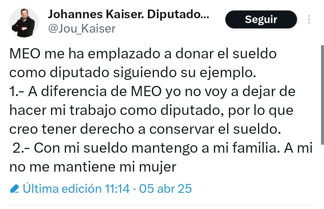 Tu mayor aporte al Congreso fue proponer el día de la longaniza. No te metas con mi familia para esconder que eres un vago mantenido por el Estado. Dona tu sueldo como hice yo. Y cuando quieras te enseño a emprender, para que dejes de vivir del Estado
