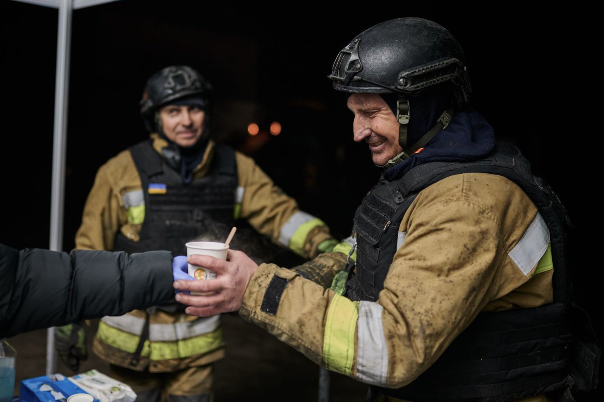 WCKitchen's tweet photo. In just 40 minutes, 14 drone strikes hit residential buildings across Kharkiv. As first responders searched the rubble, WCK teams provided fresh sandwiches and drinks to people at the site of the attacks. Through the night, we stood with the community—offering meals and care in the face of shared pain, fear, and loss. #ChefsForUkraine