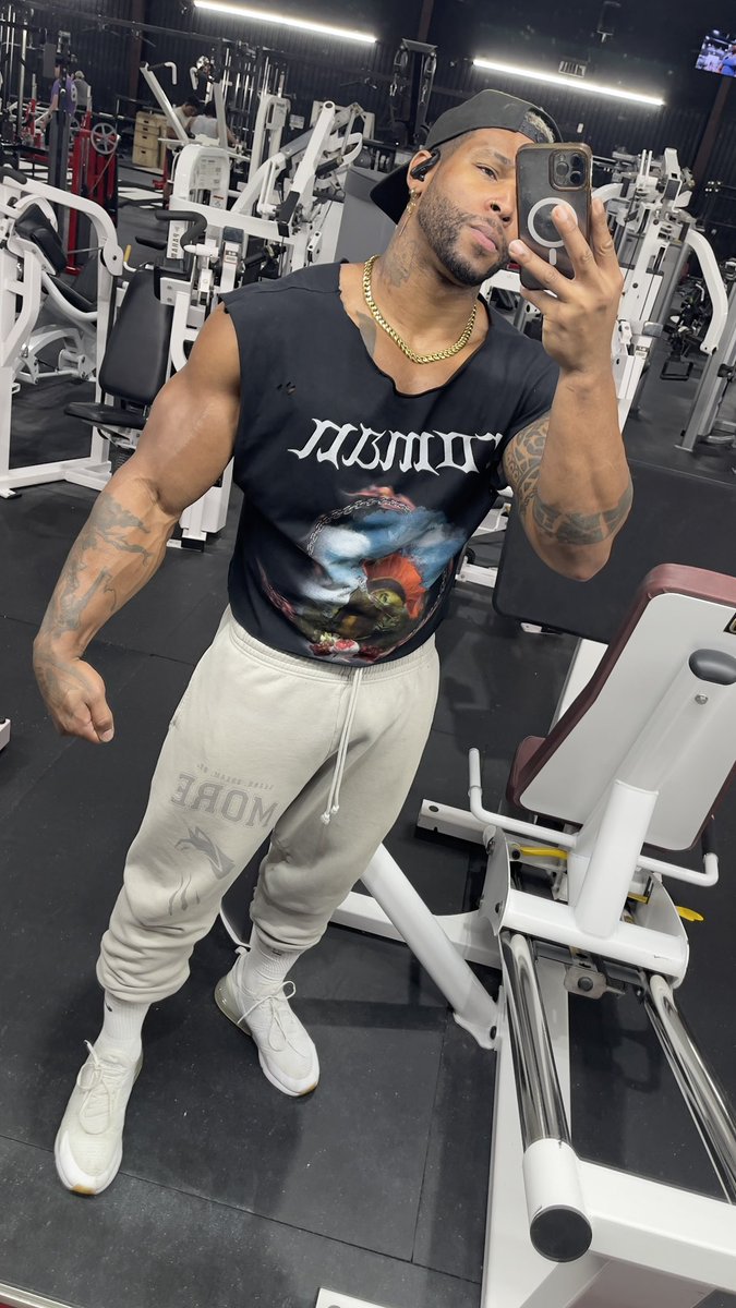 fbaftermath's tweet image. Love this sh*t