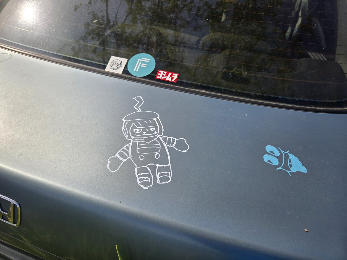 Was at a car show and there was a draw on me car so I decided to draw plush form ChuChu from <a href="/derpixon/">Derpixon❤️(HIATUS)</a>