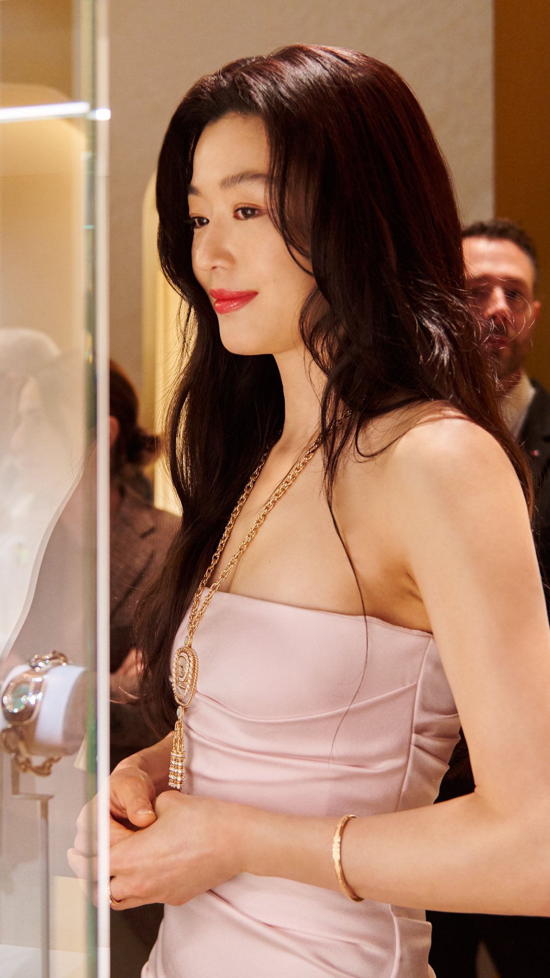 Amazon.co.jp: チョンジヒョン直筆サイン入り2Lサイズ写真Jun Ji