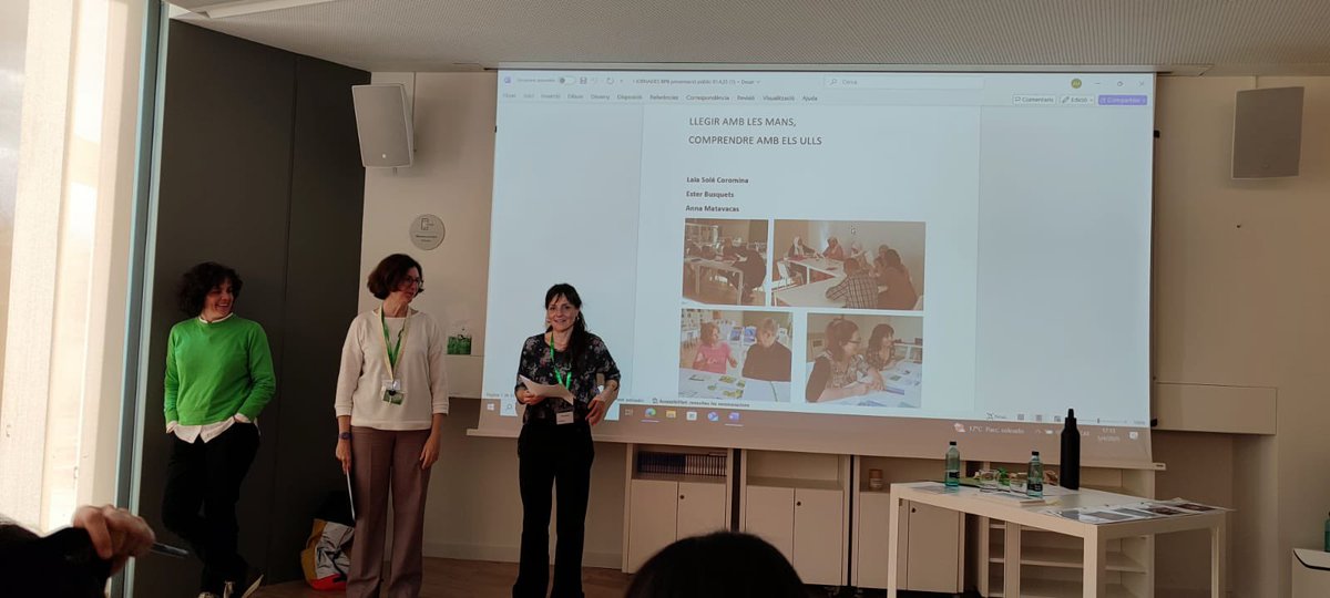 se_selva2's tweet image. Tancament de les I Jornades de la Biblioteca Pilarin Bayés de Vic. Grans Jornades! Ens han encantat!!!! Felicitats i gràcies a ponents i organització. #jornadapbp #lectura #comprensiólectora