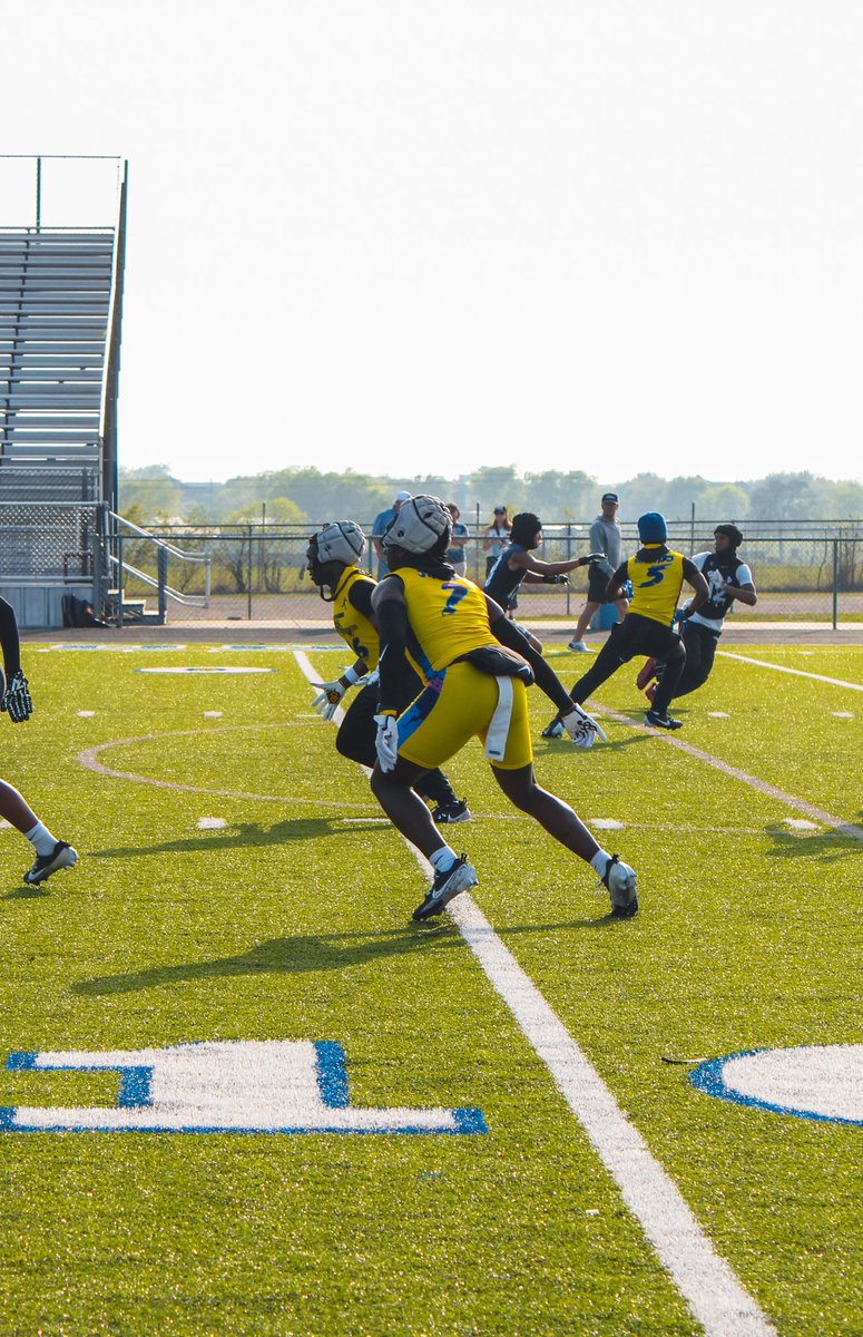 Back at it ! 💪🏿 <a href="/RamonceTaylor/">Ramonce Taylor</a>