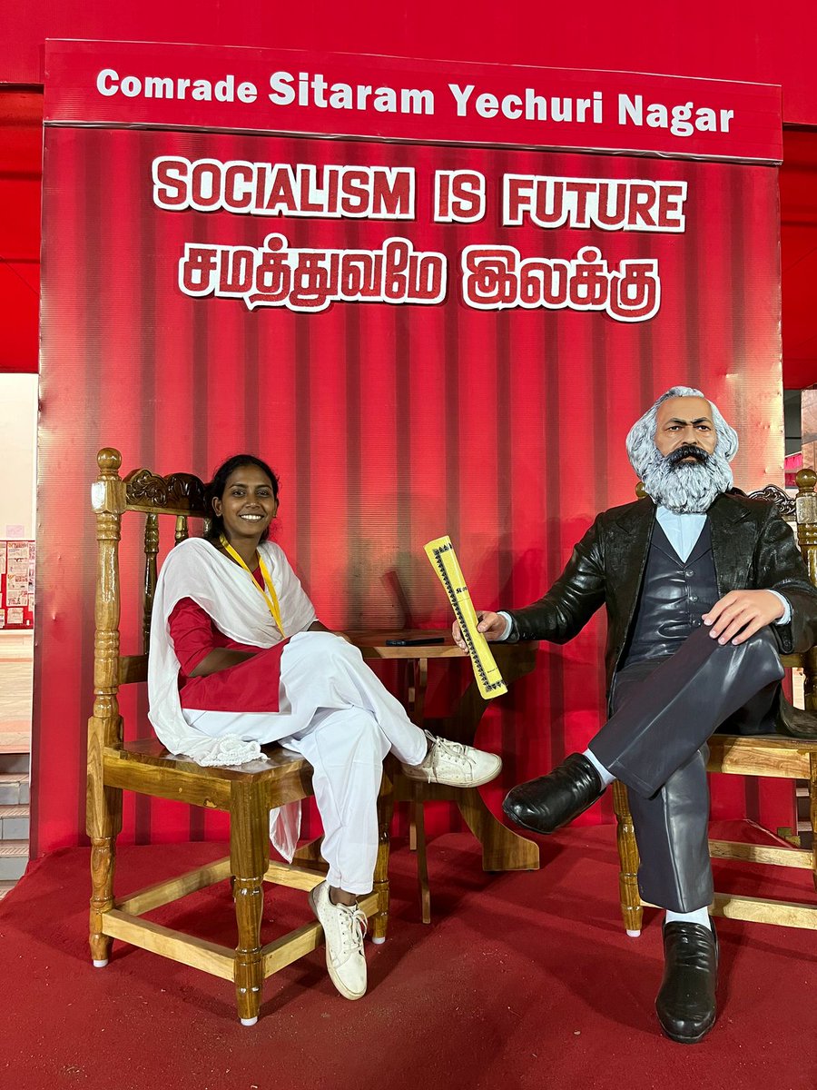 Mirdhula7's tweet image. Socialism is the future
And the future is ours
❤️✊
#cpimxxivpartycongress