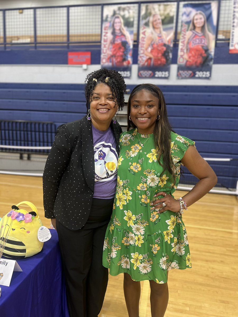 Tara Spikes tweet media