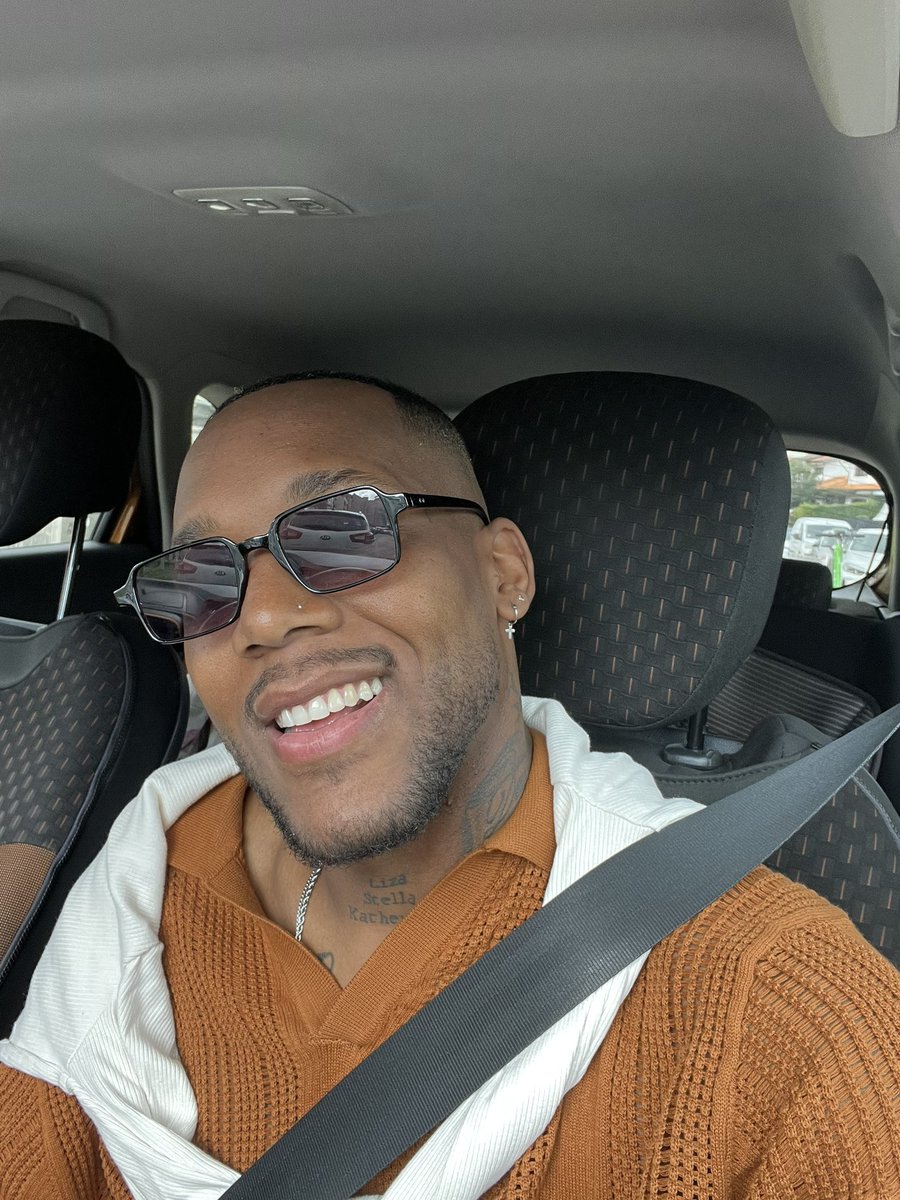 9ledson's tweet photo. Skin Nova 👨🏽‍🦲🤌🏾 https://t.co/CFzgrdy5kx
