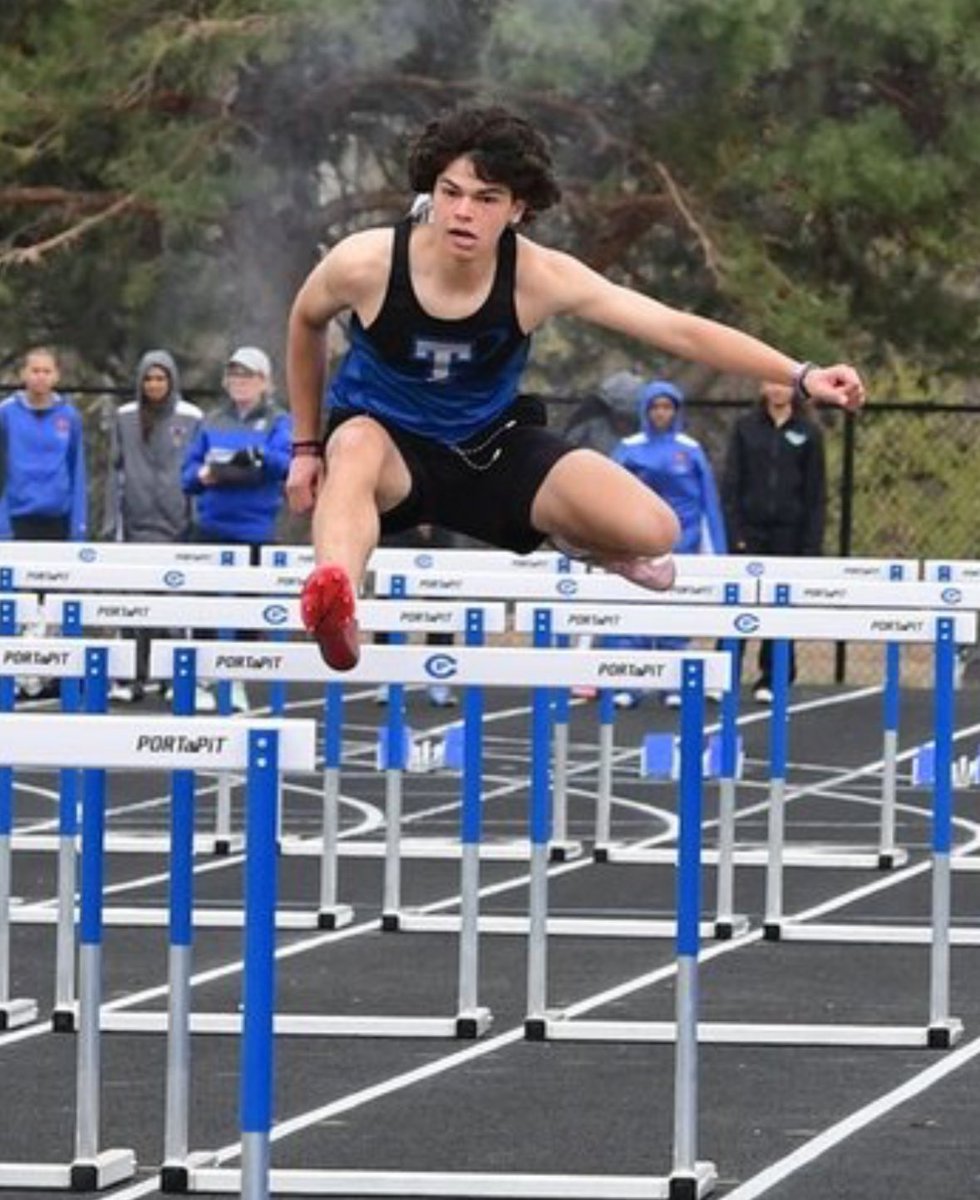 Coach Simpson (@titanalgebra) on Twitter photo Papio South Boy Hurdle Crew had a great day at the Lynn Groff Invitational led by <a href="/ValentaMatt/">Matthew VALENTA</a> winning the 300mH and placing 2nd in the 110mH with a PR of 15.35. Paul had PR’s in both hurdle races. Kane had a PR in the 110mH. Papio South Boy Hurdle Crew had a great day at the Lynn Groff Invitational led by <a href="/ValentaMatt/">Matthew VALENTA</a> winning the 300mH and placing 2nd in the 110mH with a PR of 15.35. Paul had PR’s in both hurdle races. Kane had a PR in the 110mH.